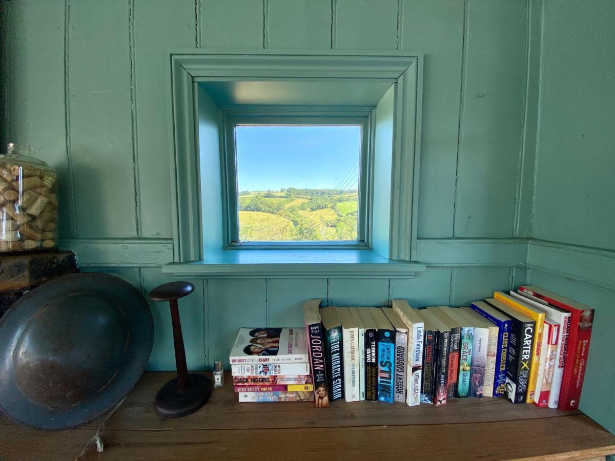 Artist'S Retreat - Old Signal Box - Private Sauna บาธ ภายนอก รูปภาพ